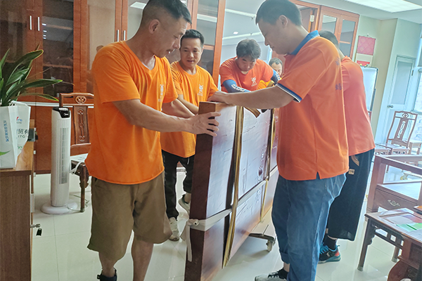 廈門螞蟻家政——廈門搬家專業(yè)與信賴的雙重保障